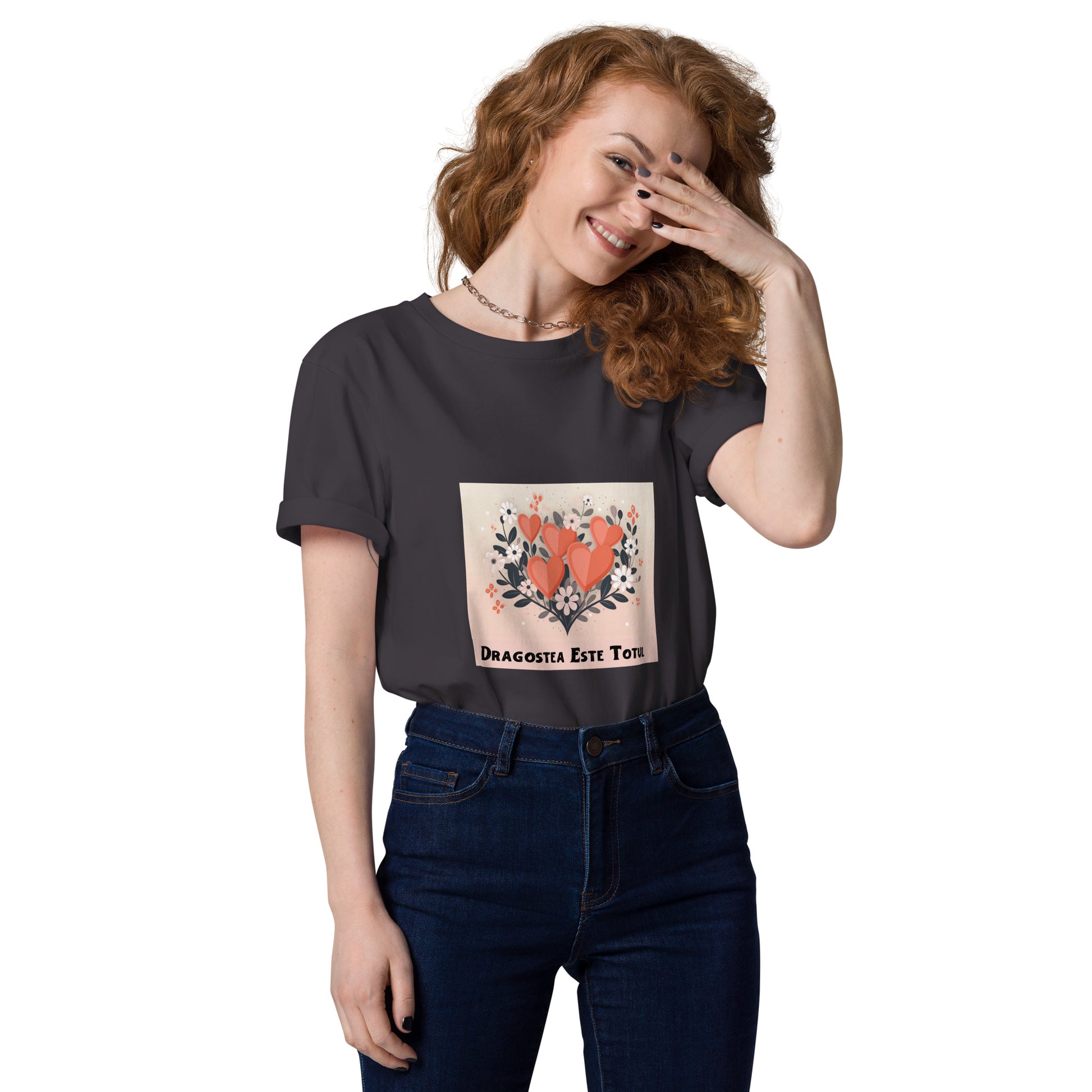Dragostea este totul - tricou pentru femei