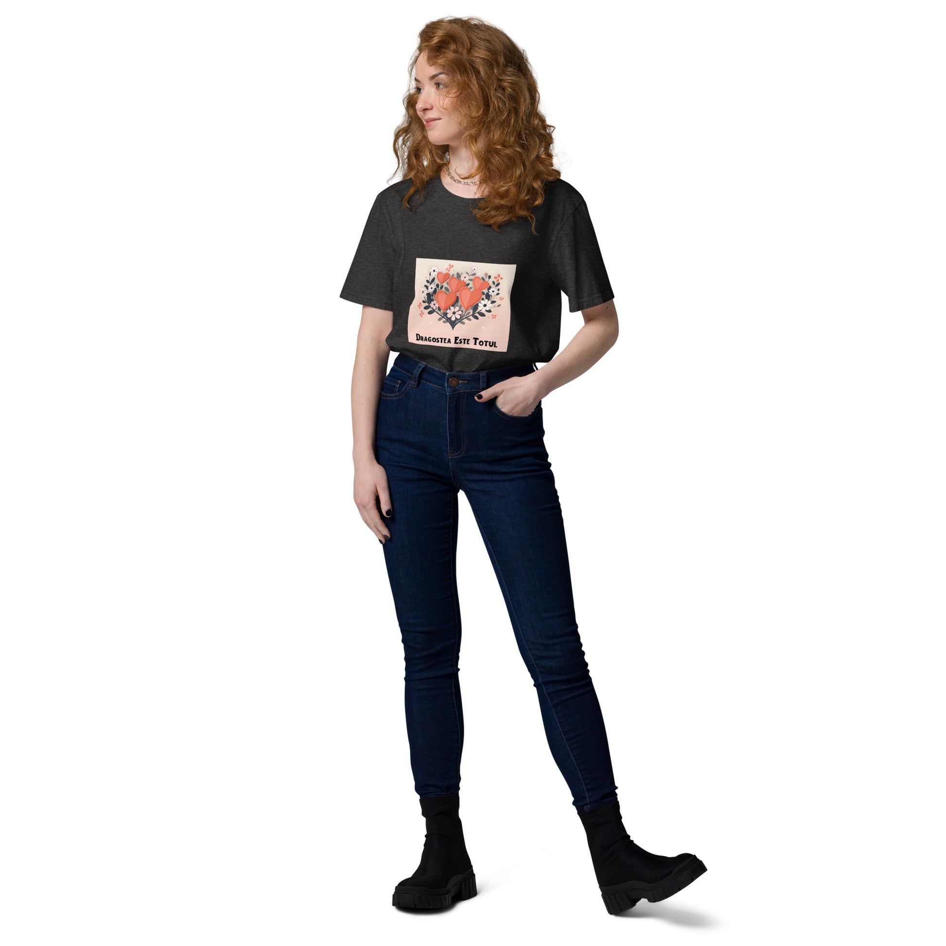 Dragostea este totul - tricou pentru femei