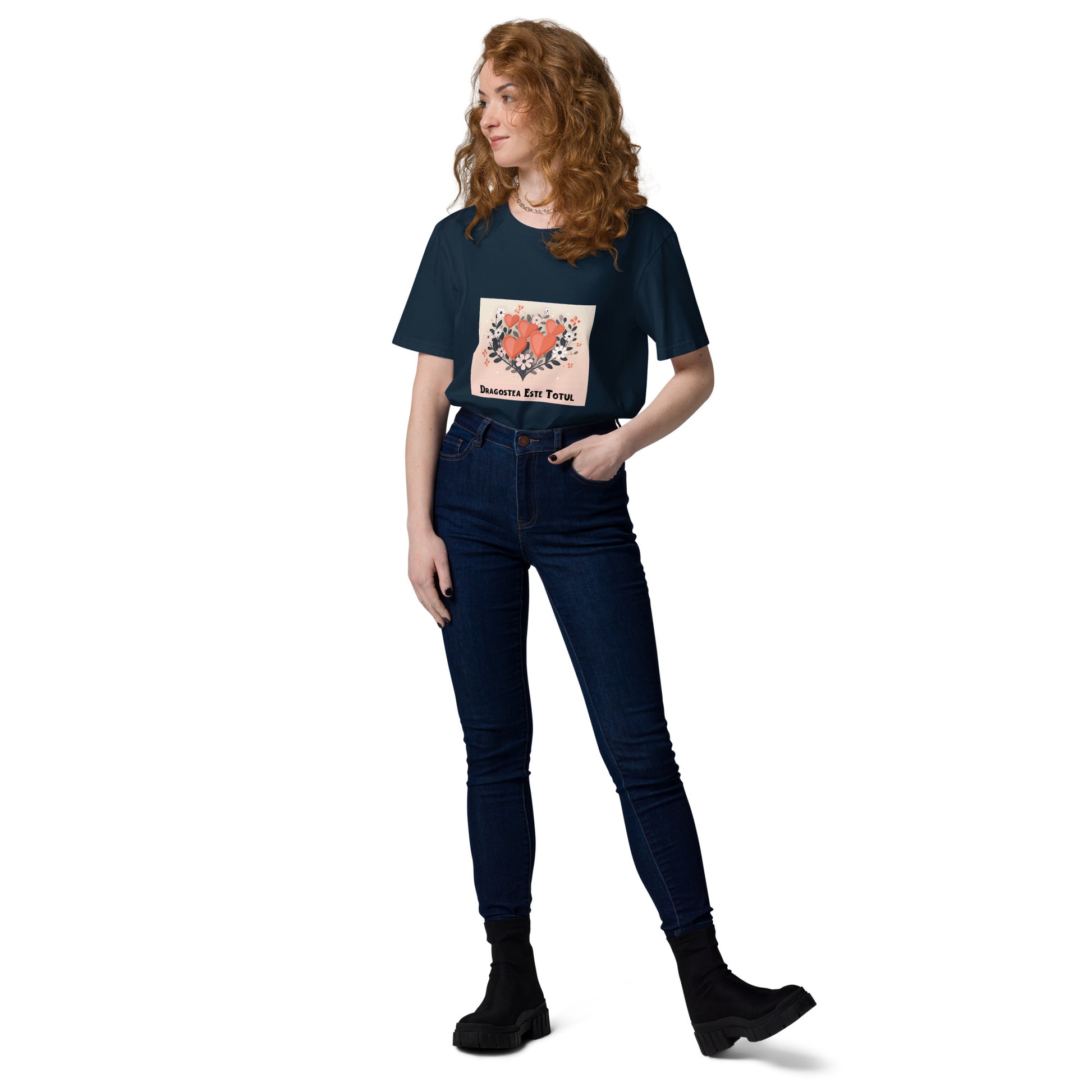 Dragostea este totul - tricou pentru femei